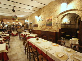 La Volpe E L'Uva