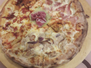 Pizzeria Barrel