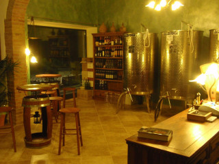 Il Vinaio Della Feccia
