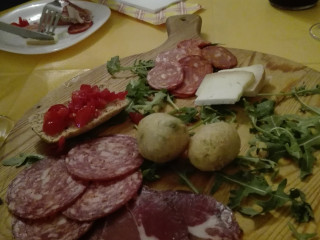 Pizzeria La Nuova Capricciosa