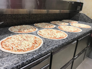 La Pizzarella