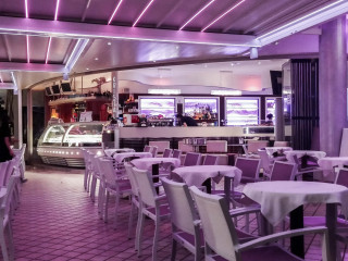 Kristal Cafe