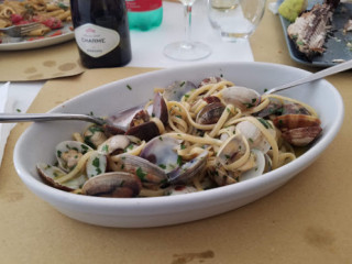 Licciardello Fish Away