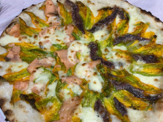 La Pizzaccia