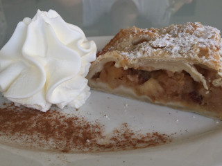 L'eclair: Pasticceria