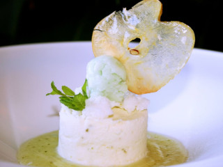 Plenus Bistro
