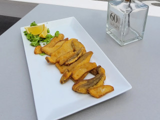 Saint-vout Cafe Oenotheque Fromagerie Et Produits Du Terroir