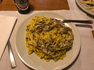 Albergo Bar Ristorante Monte Cucco Di Tobia