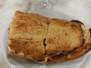 Pizza E Panuozzo Da Giuseppe Malafonte