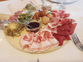 Sesterzio Cantina E Agriturismo