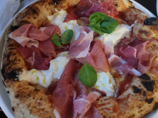 Affamato Pizza