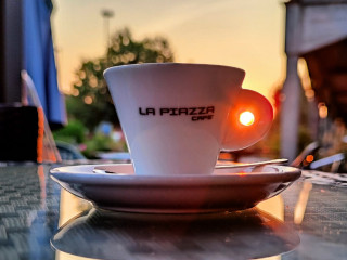 La Piazza