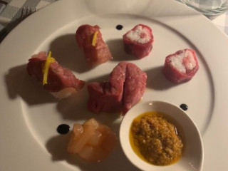 La Signora In Rosso