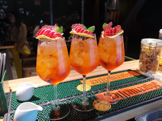 Vizio Drink More
