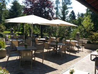 Cafe Ladurner