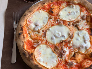 Pizzeria Pomodoro Rosso