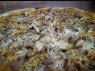 Pizza On The Road