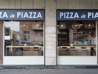 Pizza In Piazza