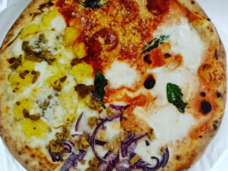 Moris Pizza E Panuozzo
