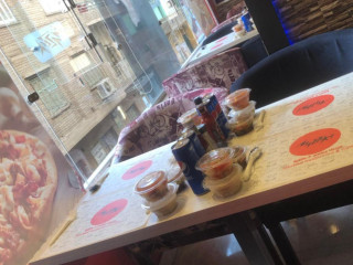 مطعم وكافية مزيكا Mazzika Resturant Cafe