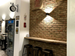 Urban Cafe