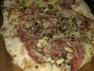 Chalet Pizzaccia On The Beach Di Macor M. C. S.n.c