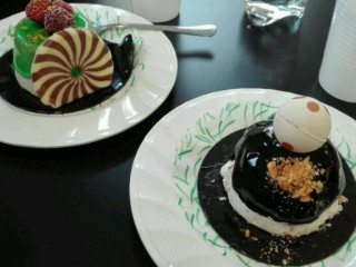 Café Noir Food Drink