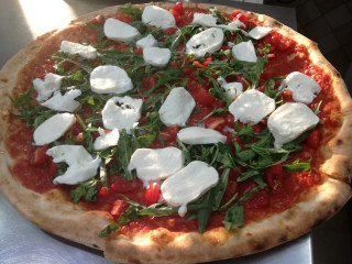 Pizza Village