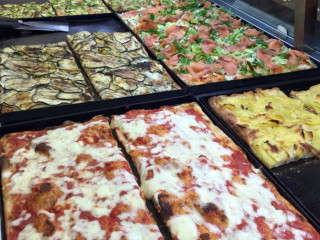 Alice Pizza