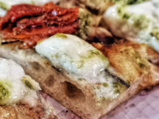Romanorum Pizza Romana