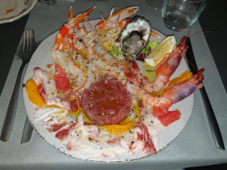 Universale