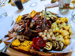 Mokambo Pizzeria