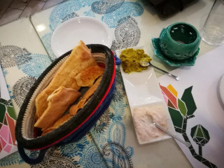 Cardamomo World Pizza