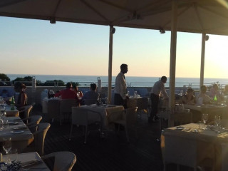 Versilia Roof Bar Restaurant By Una Cucina