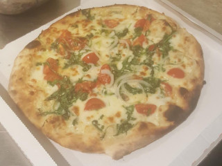 Gogo Pizza