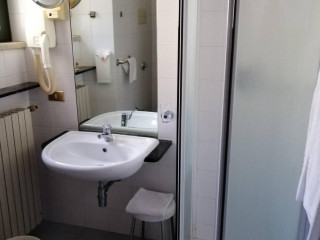 Albergo Moderno