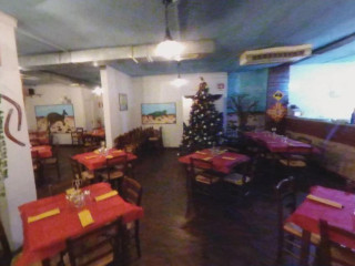 Australian Risto Pub Latina