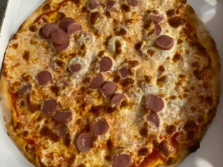 Speedy Pizza