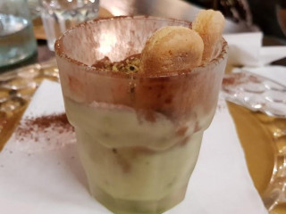 Manhattan Cafè