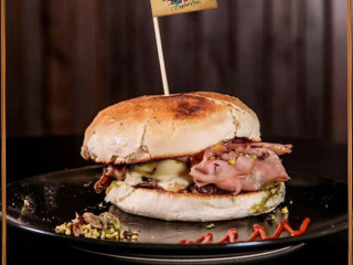 New Ciardy's English Pub