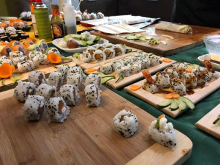 Tumino’ S ブタの Shén Japanese Food