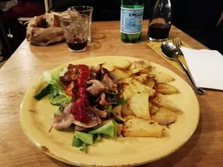 D.o.t. Chianti Street Food.