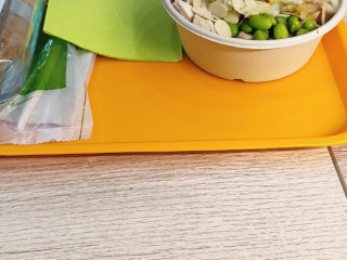 Mixamo Bicocca Poke Bowl E Sushi Burrito