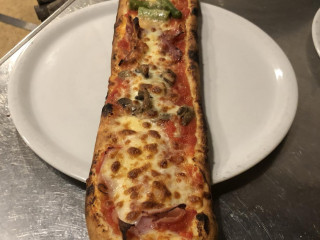 Pizzeria 2000 Di Bertazzoli Gilberto C.