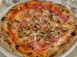La Solita Solfa Pizzeria