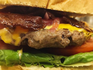 Cargo Burger Lab