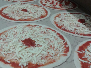New Pizza 2000 Di Rangrazio Alessio C.
