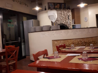 Gialdini 1938, La Bottega Dell'oste