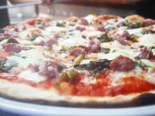 I Cugini Pizza Burger