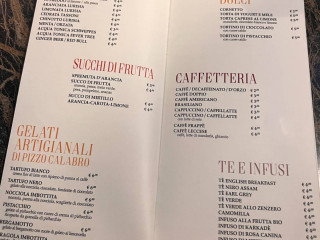 Intra Moenia
